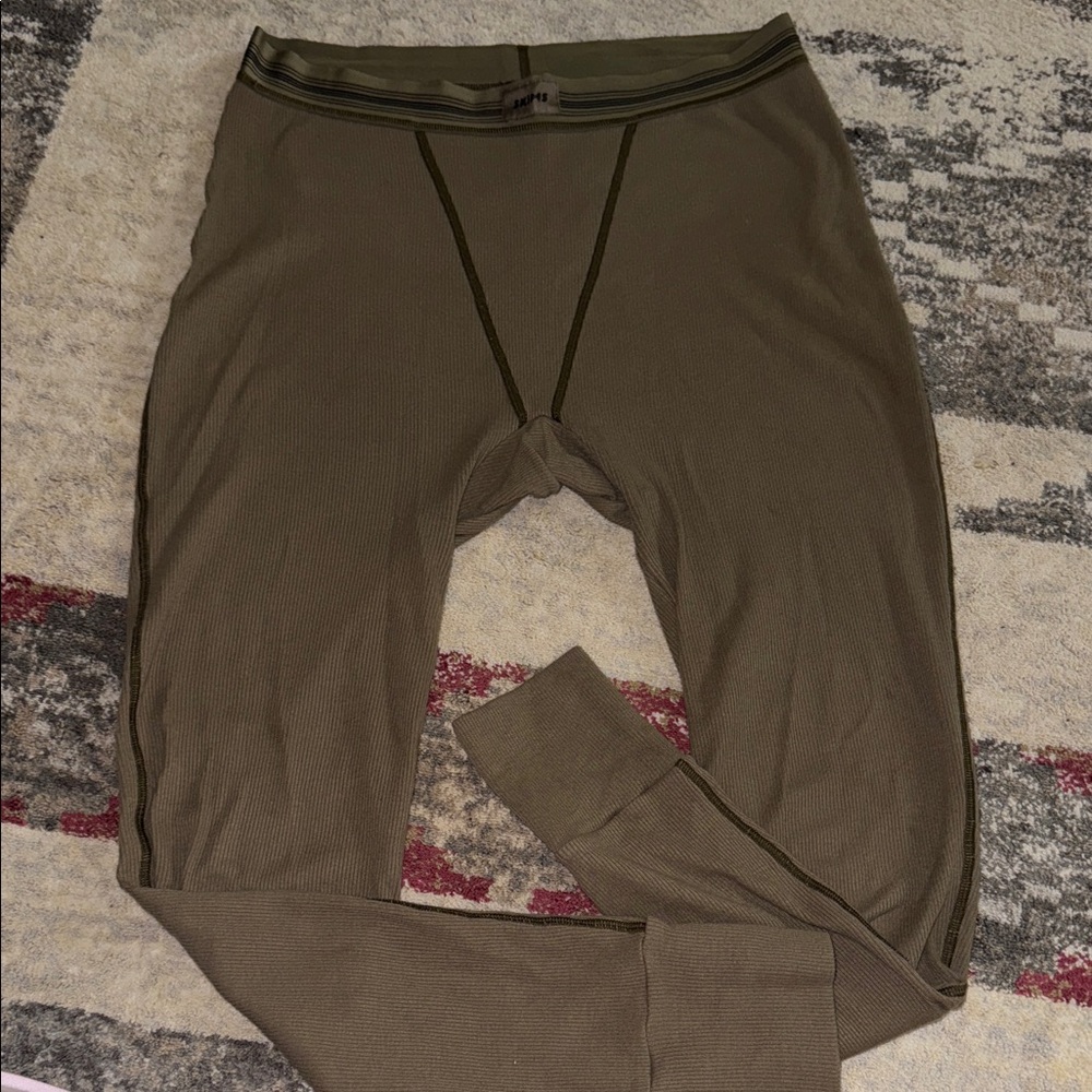 SKIMS Olive Thermal Leggings